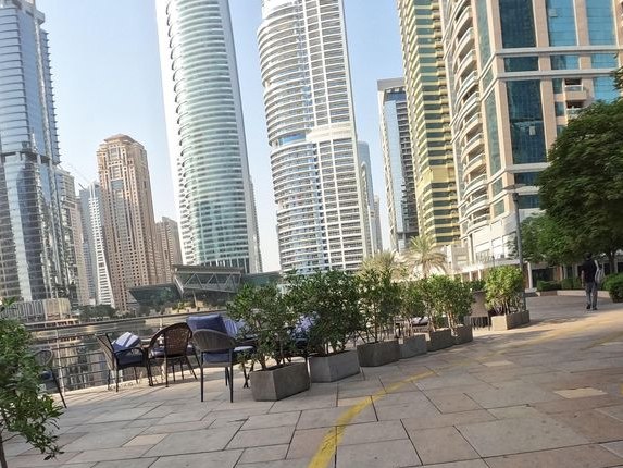 Agate9bistro, Jumeirah Lakes Towers