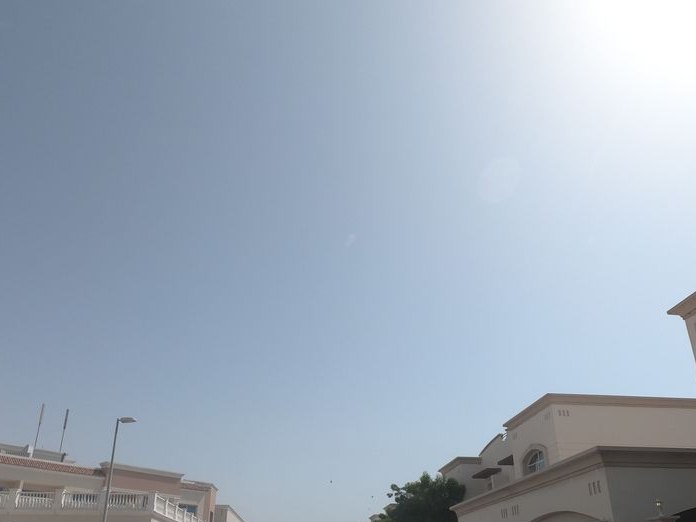 itadaku, Jumeirah 1