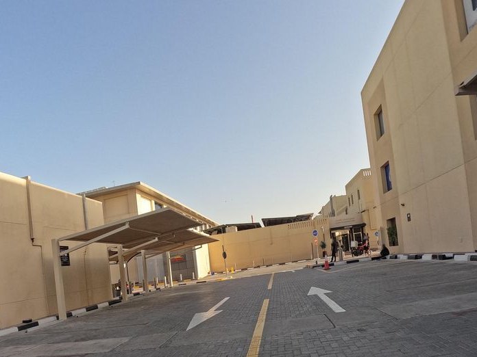 Damas, Umm Al Sheif