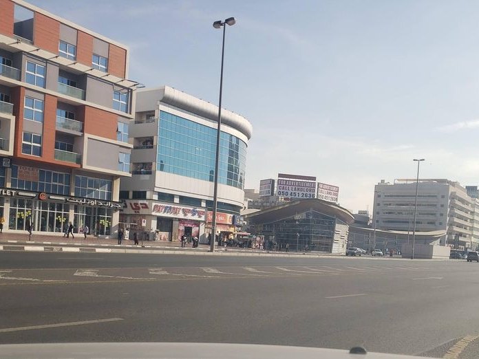 London Crown Hotel, Umm Hurair 1