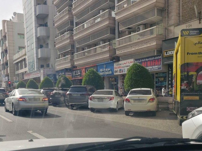 Harmony salon, Karama