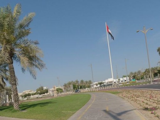 LAL Mirchi, Al Satwa & Al Wasl