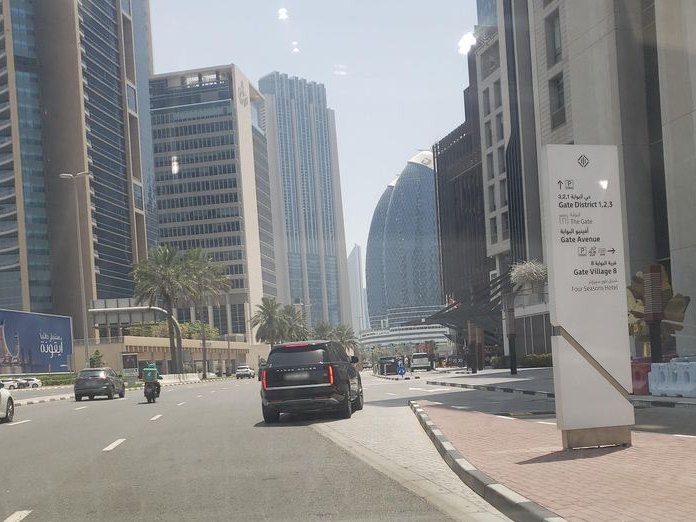 ThisisBB, Sheikh Zayed Road