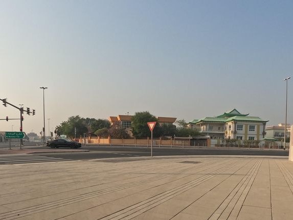 مطعم أسماك العمدة Asmak Alaumdah Seafood, Al Barsha