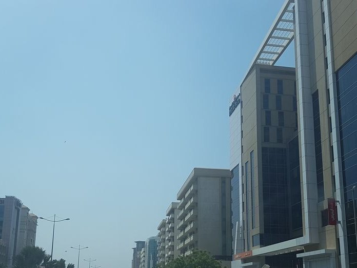 Larosa Cafe, Al Muraqqabat