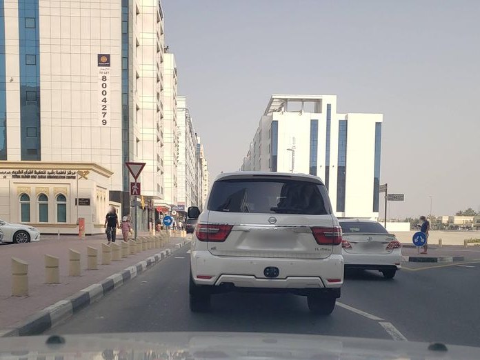 Mohu Saloon, Al Barsha 1