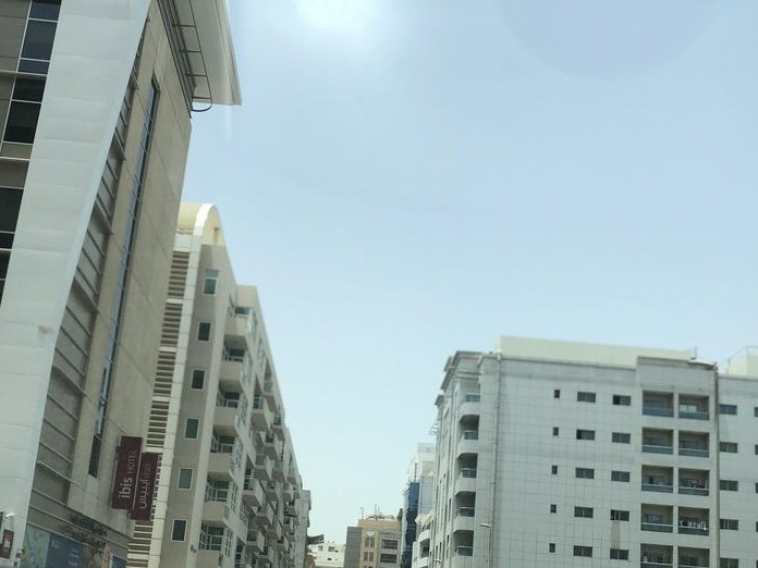 Ezaz Bar, Al Barsha 1