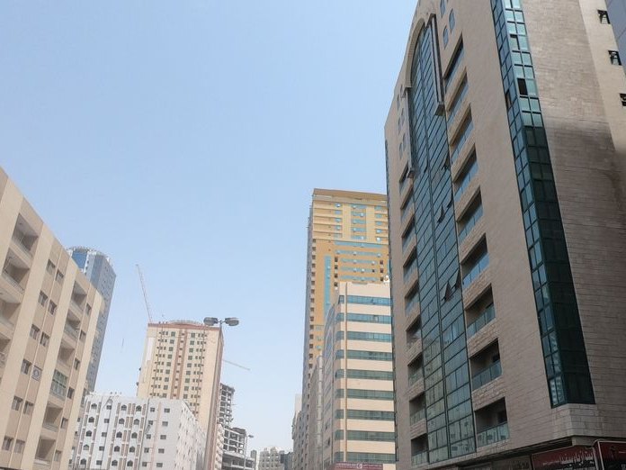 Noor al khaleej ladies saloon, Al Majaz