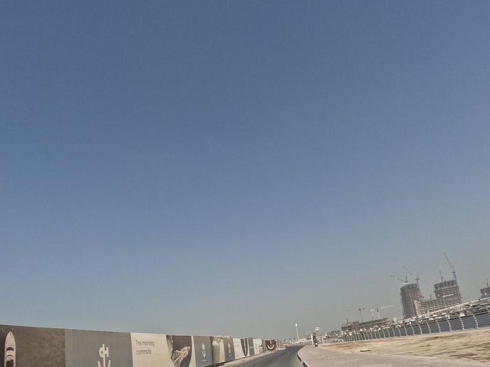 HumYum, Emaar Beachfront