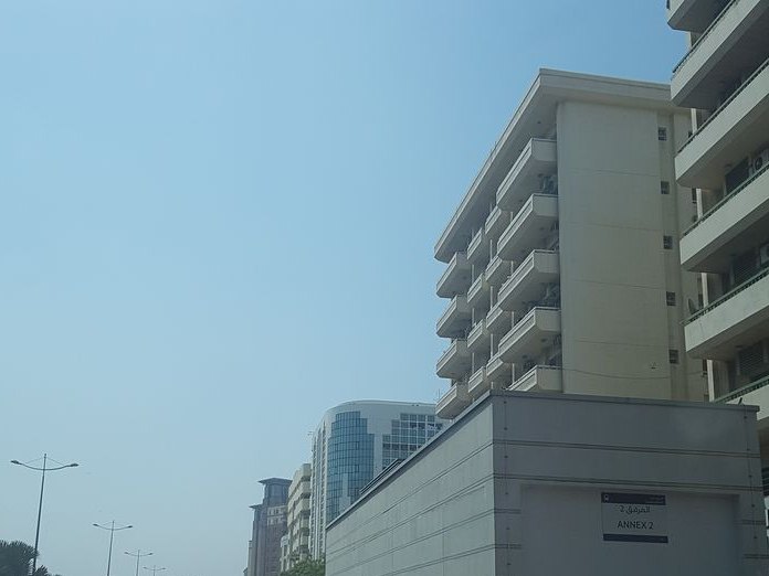 Superstar Salon, Al Muraqqabat