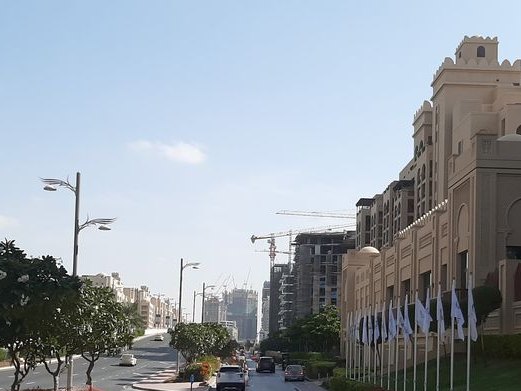 BoxLab, Nakhlat Jumeira