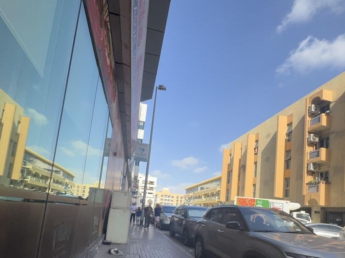 Just Nails Salon, Al Mankhool