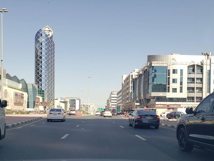Pinoy Salusalo UAE, Karama