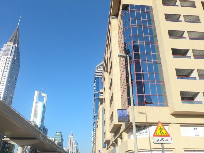 Johnny Rocketts, Sheikh Zayed Road