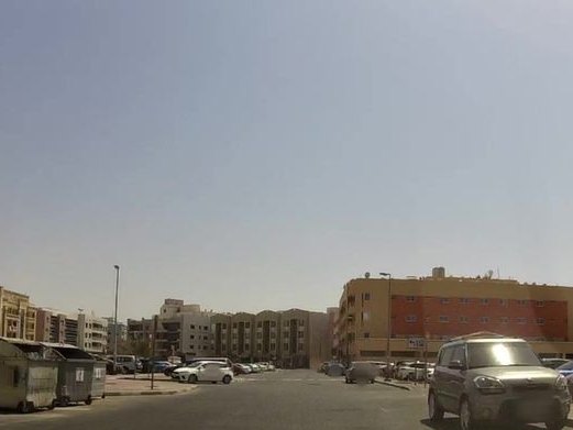 Ajeeb Snacks, Hor Al Anz East