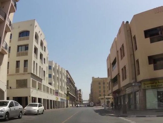 Lassi Home, Hor Al Anz East