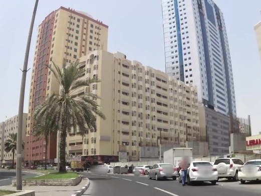 Akher Saa, Al Majaz