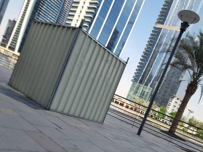 Caféine Club, JLT cluster Q