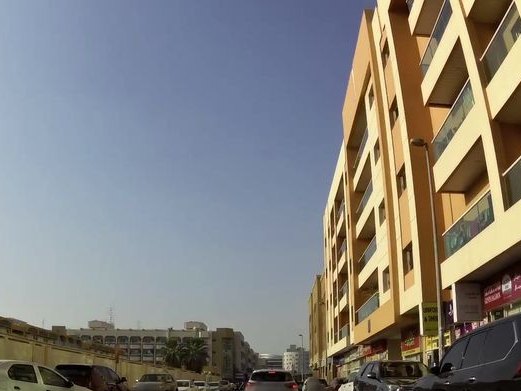 Facelook, Karama