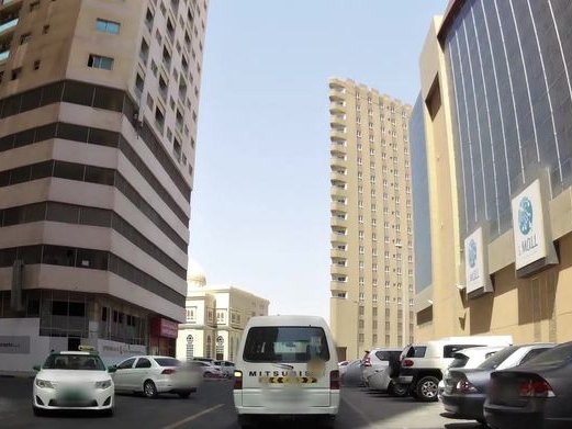 Al Dhaw Al Akhdhar Hairdressing Salon, Al Nahda