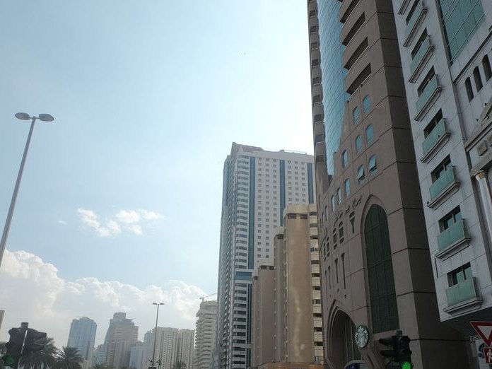 enwan aljamal ladies salon, Al Khalidiyah