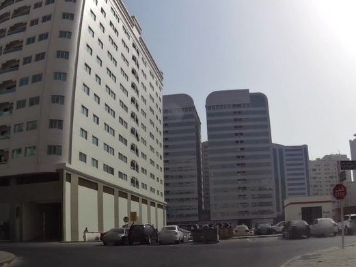 Tawq Al Lualua Ladies, Al Qasimia
