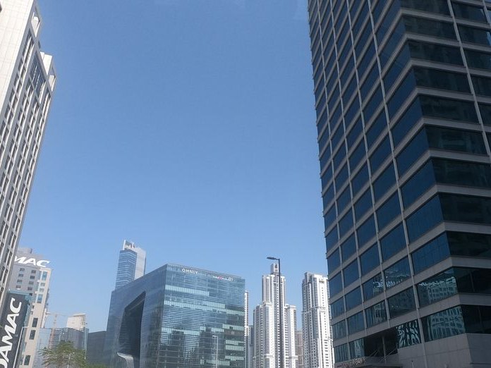 aura suites Downtown, Burj Khalifa