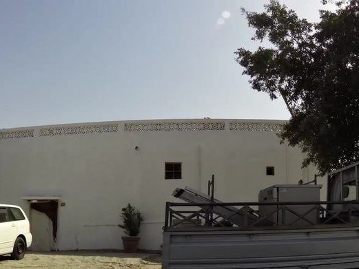 Abu Sahar, Al Quoz 1
