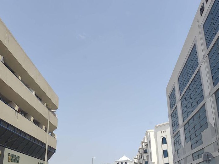 Seta Casa, Karama