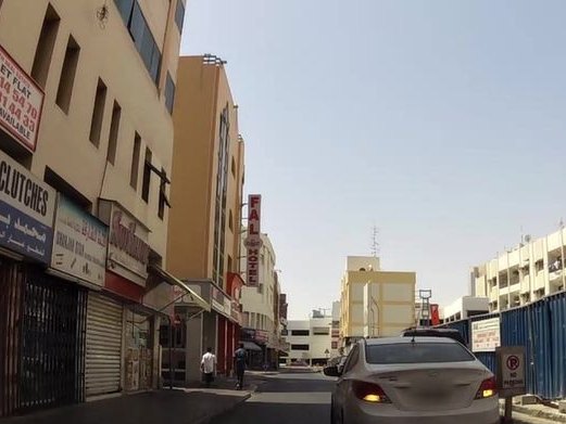 Raisi Trading, Naif